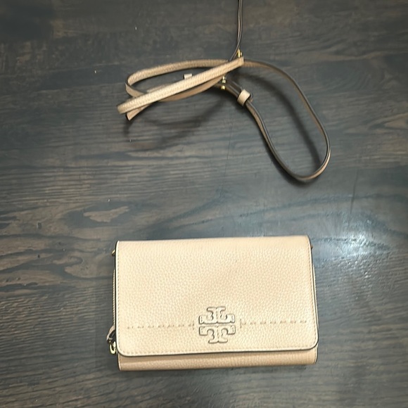 Tory Burch Tan Crossbody Bag - Picture 12 of 15